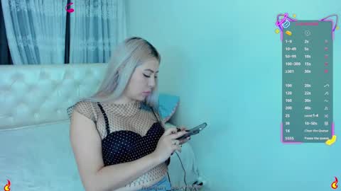 Snapshot of megan_sexrose chatting on 11-10-25, 02:21 Megan rose online show from 11-10-25, 02:21