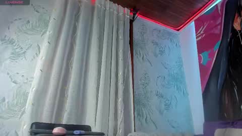 megan_shyne online show from 12-19-25, 06:31