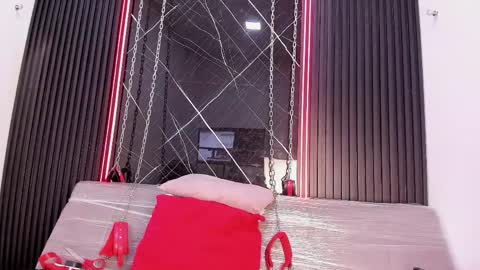 Megan Siner online show from 04-26-26, 12:58