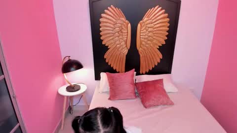 Megan  online show from 10-14-25, 08:31