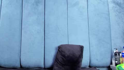 megan_thompsonn_ online show from 04-17-26, 02:47