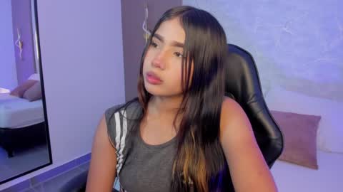 Sheila online show from 06-09-26, 02:34