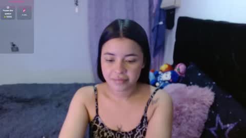 Snapshot of megan_ve chatting on 03-20-26, 02:38 Carolina online show from 03-20-26, 02:38