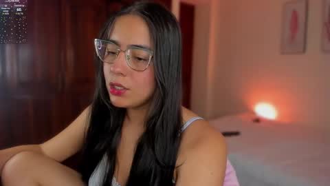 megan online show from 12-14-25, 01:33