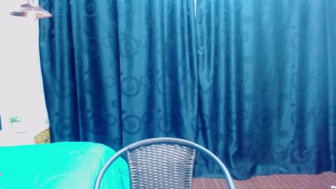 M E G A N   online show from 02-17-25, 10:36