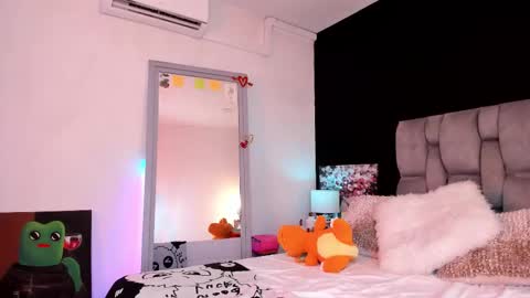 Emma Cyrus online show from 02-20-26, 06:26