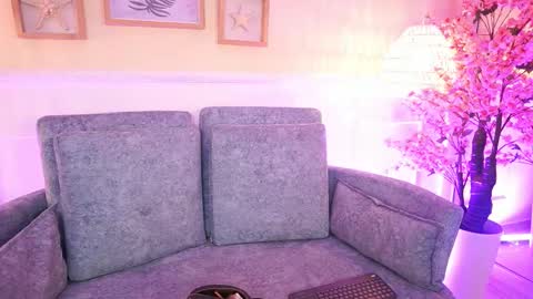 Megan Lowell online show from 02-14-26, 07:10