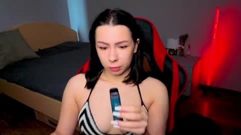 Snapshot of meganluss chatting on 05-19-26, 03:24 meganluss online show from 05-19-26, 03:24