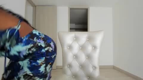 meganmir1 online show from 11-01-25, 04:20