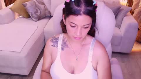 Snapshot of megann_williamss chatting on 11-07-25, 09:04 Megan online show from 11-07-25, 09:04