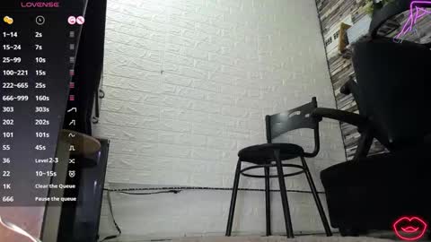 i am megan seduce me and lets fulfill all our naughty thoughts boss. model indepent online show from 01-11-26, 01:49