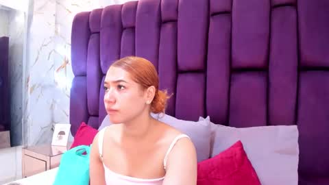 Snapshot of megannherrera chatting on 05-24-26, 01:38 Megan online show from 05-24-26, 01:38