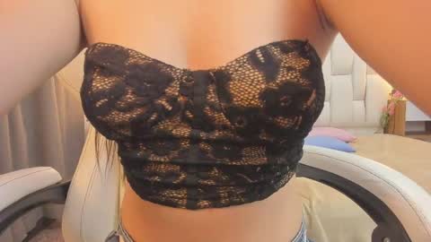 Megan Queen online show from 04-21-26, 12:00