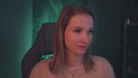 Snapshot of meganrodgers chatting on 03-09-26, 05:39 megan online show from 03-09-26, 05:39