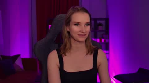 Snapshot of meganrodgers chatting on 03-13-26, 05:41 megan online show from 03-13-26, 05:41