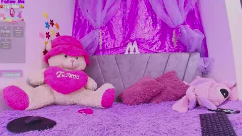 Megan online show from 11-25-25, 01:22