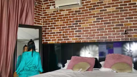 Megan online show from 09-26-25, 05:33