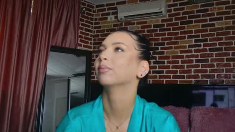 Megan online show from 10-01-25, 05:24