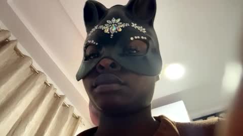 Snapshot of meganstallion1 chatting on 01-17-26, 03:00 MEG online show from 01-17-26, 03:00