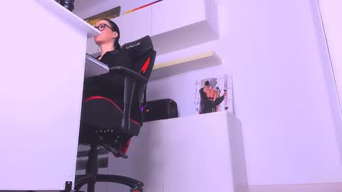 Megan online show from 01-10-25, 09:20