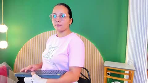 Megan online show from 05-27-26, 12:13