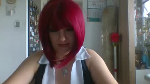 Snapshot of meganwetpussy chatting on 06-12-26, 09:30 Megan online show from 06-12-26, 09:30