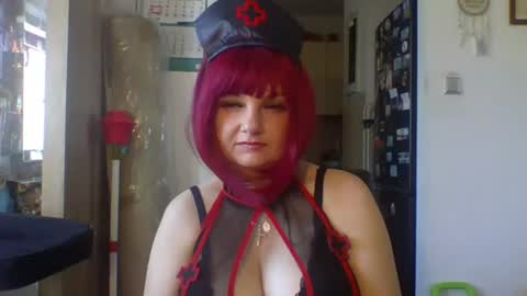 Snapshot of meganwetpussy chatting on 06-17-26, 10:50 Megan online show from 06-17-26, 10:50