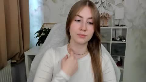 Megan online show from 12-17-25, 12:44