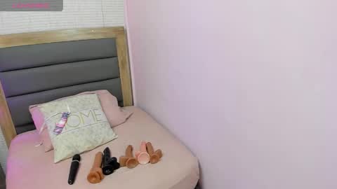 M E G A N  online show from 03-31-26, 03:30