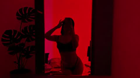 meggan_foxxy online show from 06-07-26, 01:32