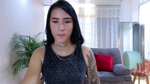 Snapshot of mei_naughtycat chatting on 02-06-25, 08:13 Mei online show from 02-06-25, 08:13