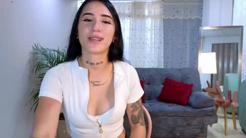 Snapshot of mei_naughtycat chatting on 02-09-25, 10:00 Mei online show from 02-09-25, 10:00