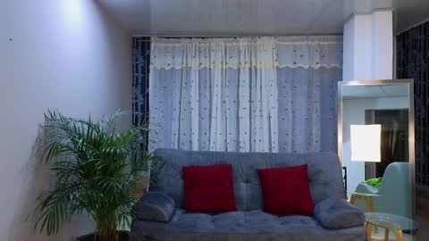 Snapshot of mei_naughtycat chatting on 02-10-25, 11:23 Mei online show from 02-10-25, 11:23
