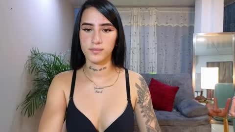 Snapshot of mei_naughtycat chatting on 02-21-25, 11:10 Mei online show from 02-21-25, 11:10