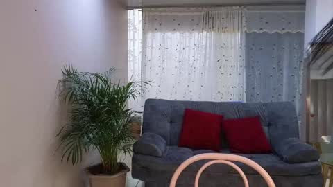 Snapshot of mei_naughtycat chatting on 03-03-25, 07:06 Mei online show from 03-03-25, 07:06