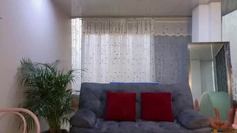 Snapshot of mei_naughtycat chatting on 03-10-25, 10:24 Mei online show from 03-10-25, 10:24