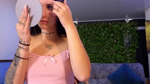 Mei online show from 11-29-25, 11:13