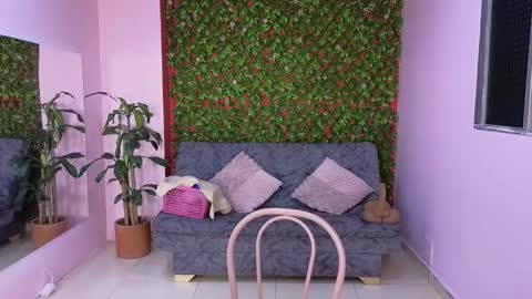 Mei online show from 02-11-26, 08:03