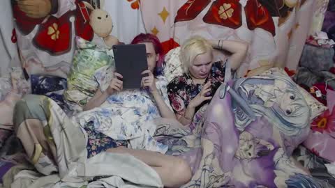 Yuta and Meidi online show from 01-16-25, 06:48