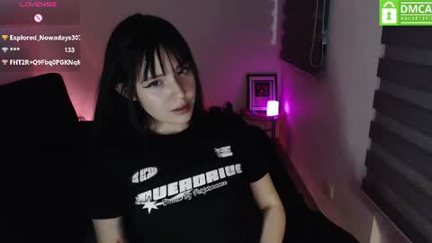 WETWATERMELL online show from 06-11-26, 02:11