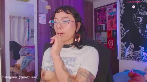 Snapshot of mel_dahlia chatting on 11-12-25, 01:06 Melissa - - Please help me to reach 100 thumbs up online show from 11-12-25, 01:06