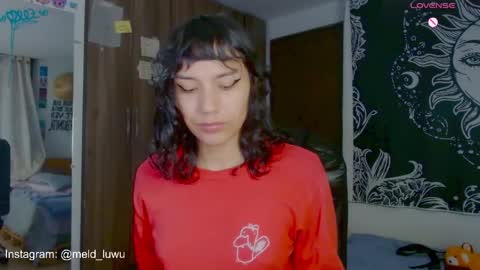 Snapshot of mel_dahlia chatting on 04-01-26, 01:28 Melissa - - Please help me to reach 100 thumbs up online show from 04-01-26, 01:28