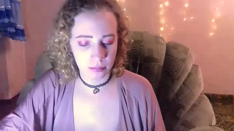 Mel Mellie online show from 02-03-25, 01:19