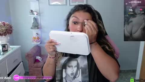 Melaany  online show from 07-24-26, 12:19