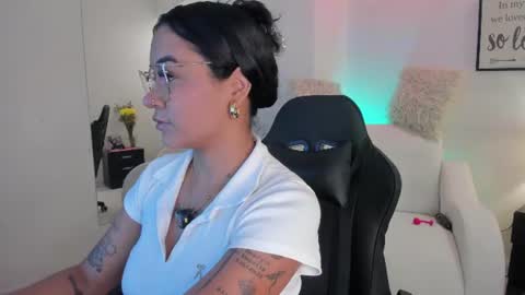 melan_owen online show from 08-05-26, 10:51
