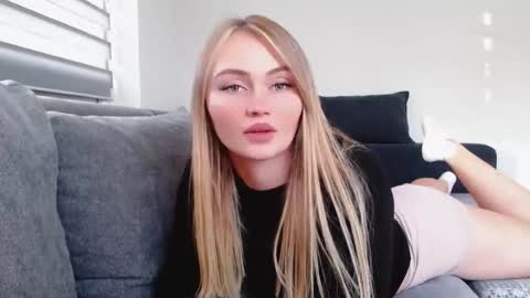 Melania online show from 10-02-25, 02:13