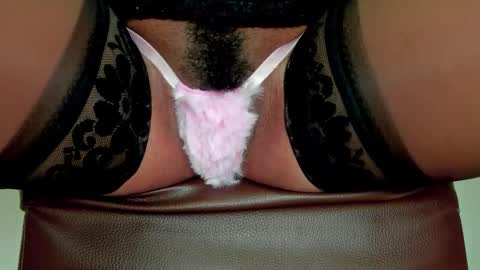 Melania online show from 03-28-26, 04:28