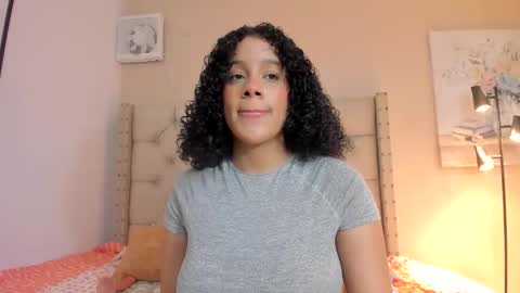 Snapshot of melania_xtreme chatting on 11-01-25, 12:23 melania_xtreme online show from 11-01-25, 12:23