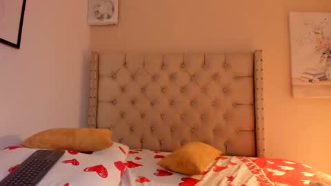 melania_xtreme online show from 03-02-26, 05:19