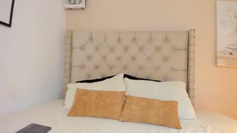 melania_xtreme online show from 04-28-26, 02:10